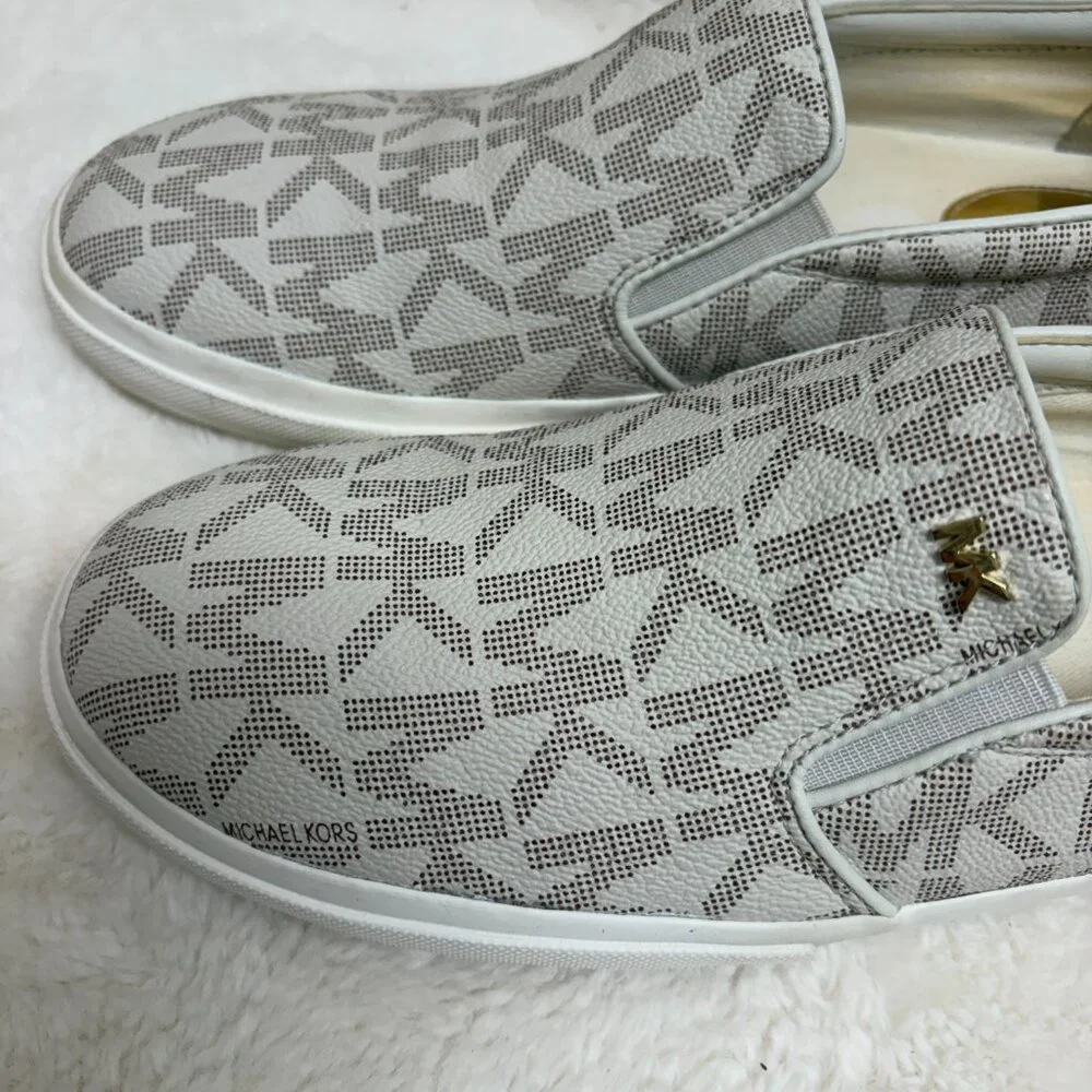 Womens Michael Kors Keaton Slip-on Sneakers White Sz 9 - Picture 2 of 11